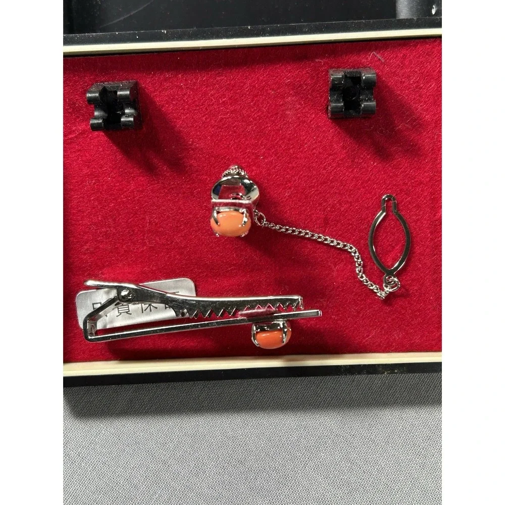 Coral tie clip and tie pin with box coral bead set in‎ silver tone men's fashion